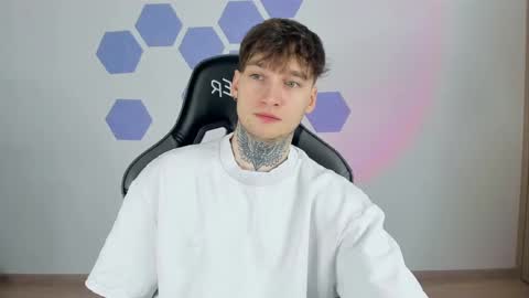 Snapshot of chris_tyson chatting on 02.26.25 Chris Tyson online show from 02.26.25