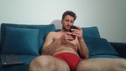 Snapshot of chrisaron chatting on 04.03.26 chrisaron online show from 04.03.26