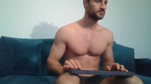Snapshot of chrisaron chatting on 04.07.26 chrisaron online show from 04.07.26