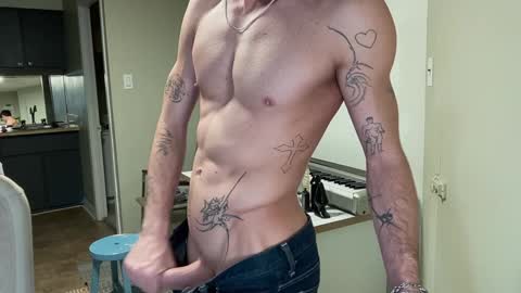 Content creator  artist online show from 01.03.25