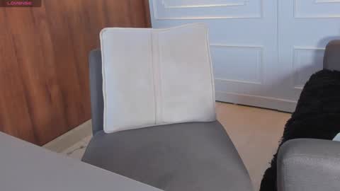 Snapshot of chrishell_ chatting on 01.20.25 Chrishell online show from 01.20.25