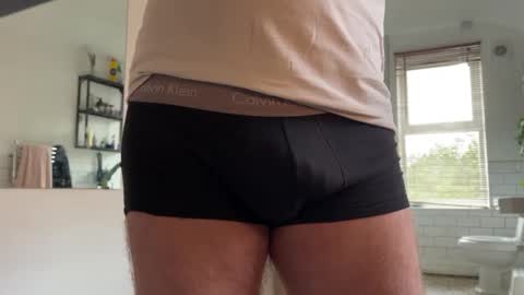 Snapshot of chrisinthemorning chatting on 10.23.25 Chris In The Morning online show from 10.23.25