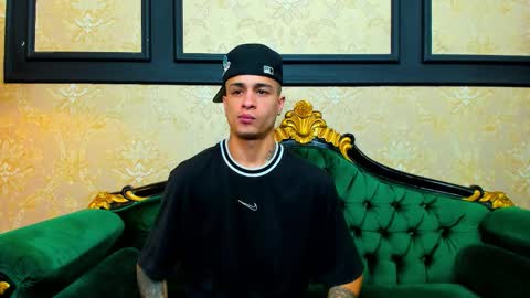 Chris online show from 11.26.25