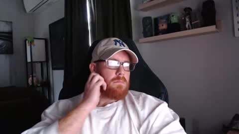 Snapshot of chrismg89 chatting on 09.24.25 chrismg89 online show from 09.24.25