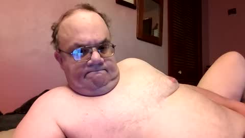 Snapshot of chrismini312 chatting on 06.05.26 Chris The Jerk Off King online show from 06.05.26