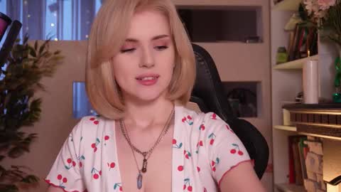 chriss_foxx online show from 03.27.26