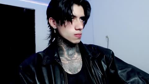 CHRIS  INDEPENT MODEL online show from 02.18.25