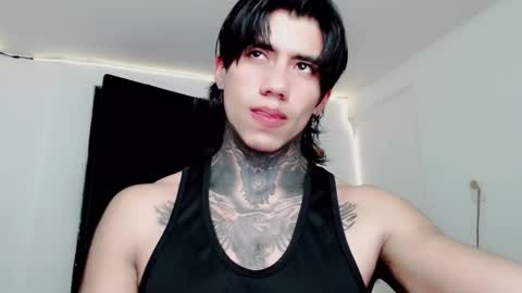 CHRIS  INDEPENT MODEL online show from 02.23.25