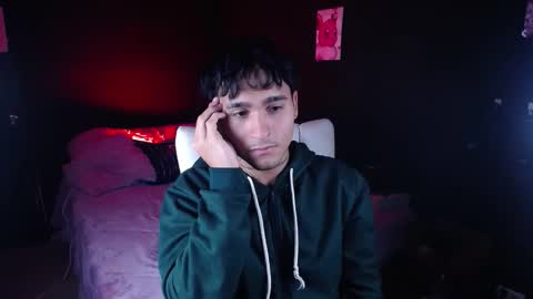 Christian Wang online show from 09.24.25