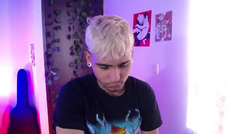 Christian Wang online show from 03.20.26