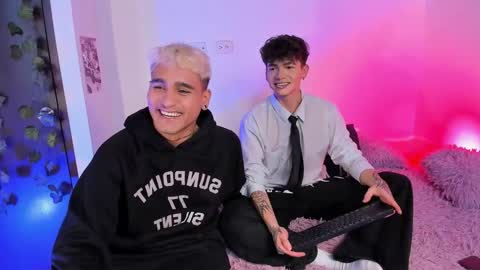 Christian Wang online show from 03.23.26