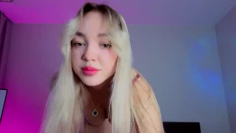 ChrissBerryy online show from 03.14.26