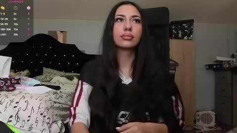 Chrissy online show from 04.16.26