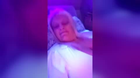 Snapshot of chrissyswallowz1 chatting on 06.22.26 chrissyswallowz1 online show from 06.22.26