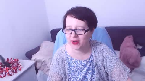 Christa online show from 01.05.25