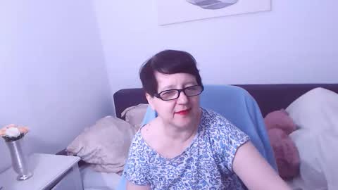 Christa online show from 11.16.25