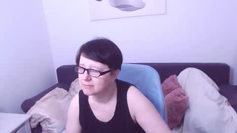 Christa online show from 04.19.26