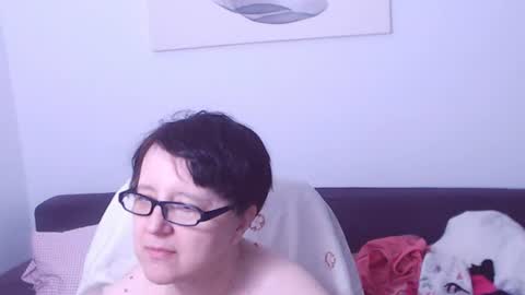 Christa online show from 08.08.26