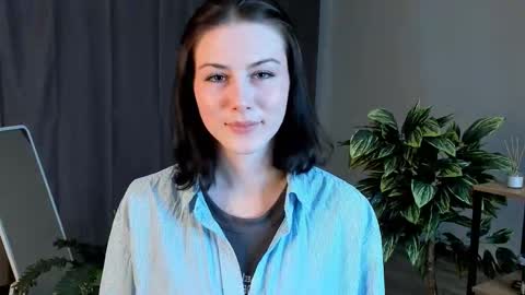 christaschrecongost online show from 02.23.26