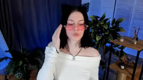 christaschrecongost online show from 02.28.26