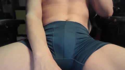 Christian And Innocent Guy online show from 03.12.25
