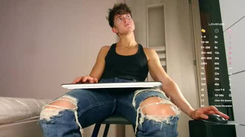 UPVOTE ME ------  ILL DO SOMETHING FOR FREE online show from 12.05.25