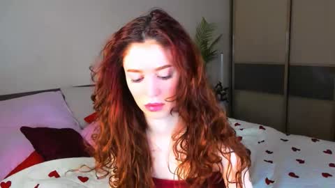 christinaconteeree online show from 03.22.26
