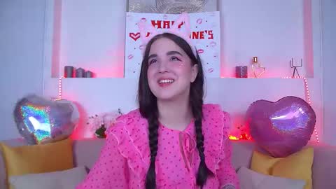 Christina online show from 02.14.25