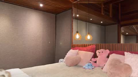 Christina Sage online show from 01.07.26