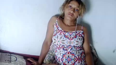 christine213 online show from 02.01.25