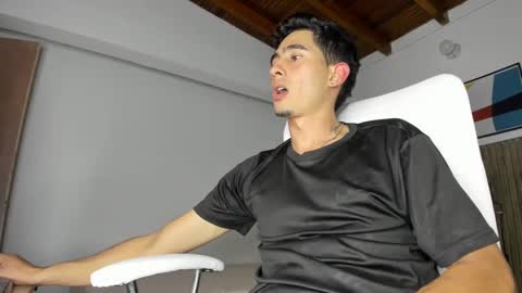 Petite Horny and chistoper  dick online show from 03.07.25