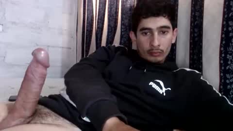Snapshot of christoper_dick chatting on 06.09.26 Petite Horny and chistoper dick online show from 06.09.26