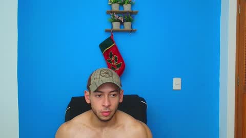 Snapshot of christopher_w chatting on 12.03.24 Christopher online show from 12.03.24