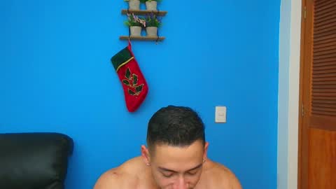 Snapshot of christopher_w chatting on 12.07.24 Christopher online show from 12.07.24