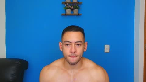 Snapshot of christopher_w chatting on 01.26.25 Christopher online show from 01.26.25