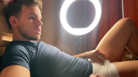 Christopher online show from 04.16.26