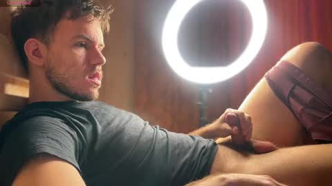 Christopher online show from 04.17.26