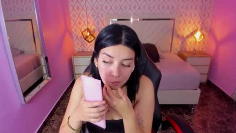 CHRISTY  online show from 10.11.25