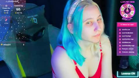 christyw3b online show from 11.07.25