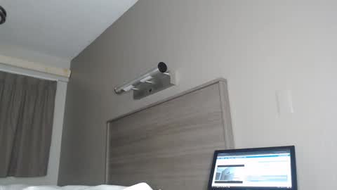 ChrisVacherx online show from 01.20.25