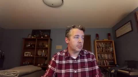 Snapshot of chrisw8121 chatting on 11.22.25 chrisw8121 online show from 11.22.25