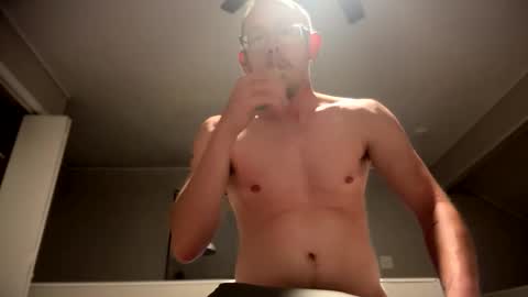 chriswells062590 online show from 03.23.26