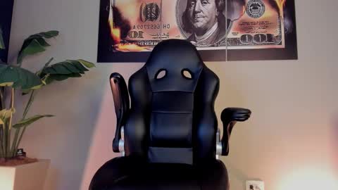 chrizmacgregor online show from 02.28.26