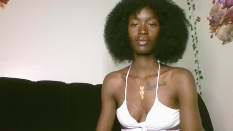 Snapshot of chroe22 chatting on 02.18.26 chroe22 online show from 02.18.26