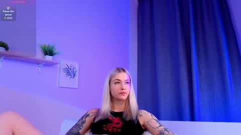 Snapshot of chrome_heartz chatting on 04.27.26 EvaBlonde TayaBrunette EliieBlack hair online show from 04.27.26