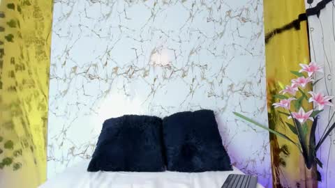 Christal Golden online show from 10.04.25