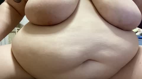 Kat online show from 11.25.25