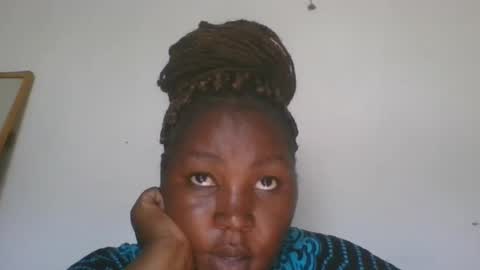 Snapshot of chubby_puss chatting on 12.06.24 chubby_puss online show from 12.06.24