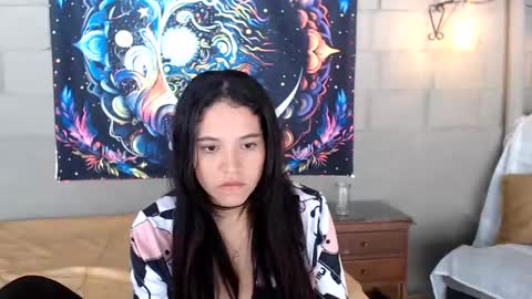 kate   online show from 03.05.25