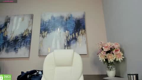 Vanesa online show from 12.21.24